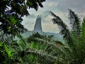 Pico Cao Grande, uno de los imprescindibles que ver en Santo Tomé y Príncipe